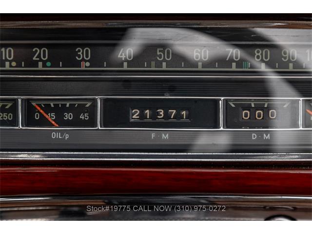 1960 Mercedes-Benz 220SE (CC-2070980) for sale in Beverly Hills, California
