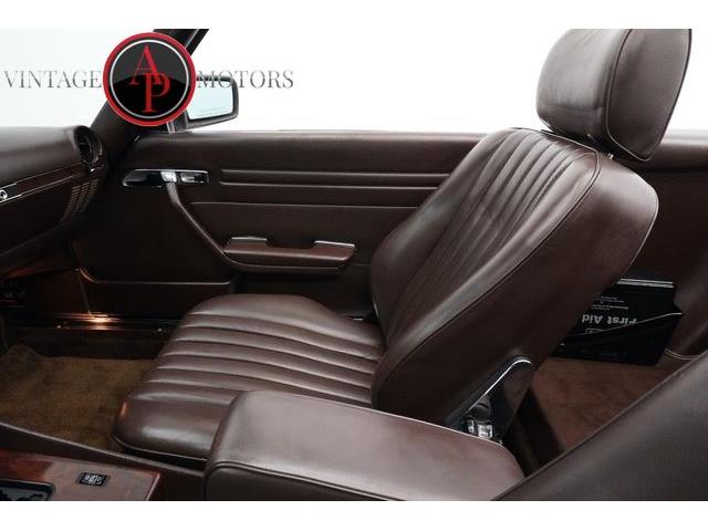 1987 Mercedes-Benz 560 (CC-2079820) for sale in Statesville, North Carolina