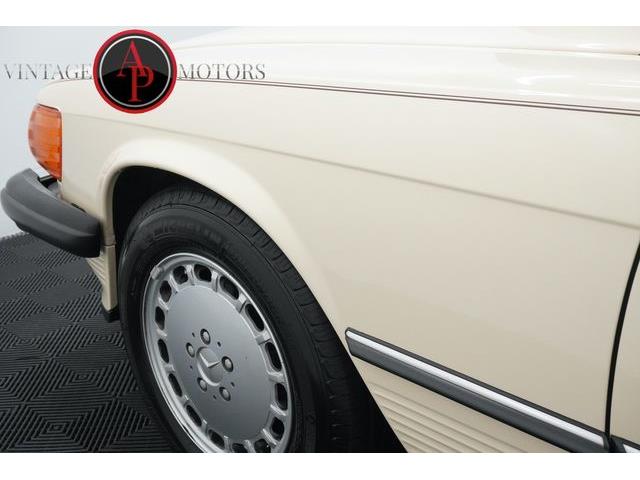 1987 Mercedes-Benz 560 (CC-2079820) for sale in Statesville, North Carolina