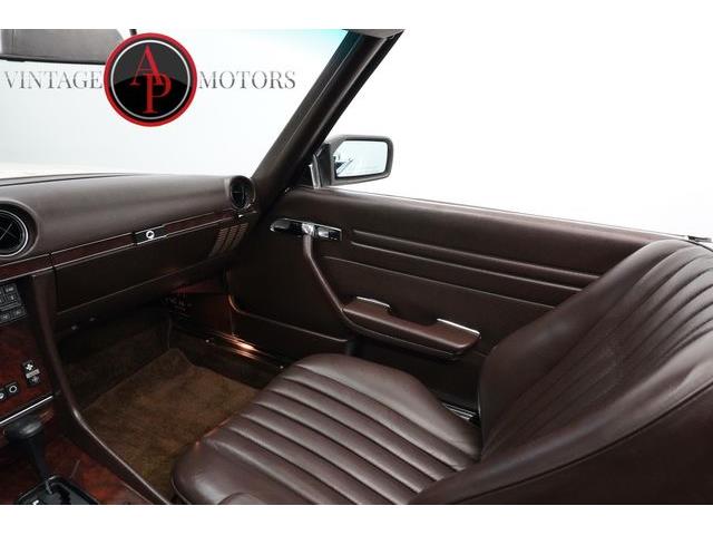 1987 Mercedes-Benz 560 (CC-2079820) for sale in Statesville, North Carolina