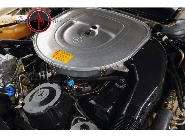1987 Mercedes-Benz 560 (CC-2079820) for sale in Statesville, North Carolina