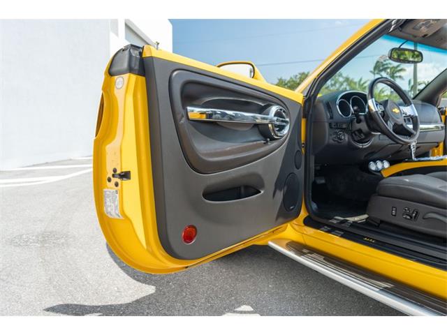 2004 Chevrolet SSR (CC-2070099) for sale in Fort Lauderdale, Florida