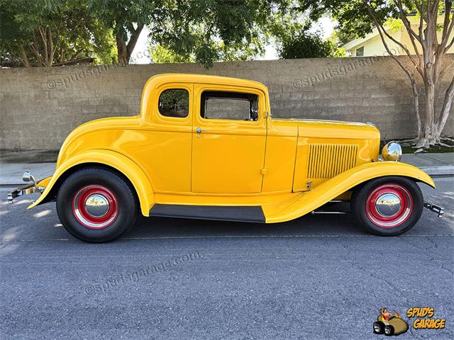 1932 Ford 5-Window Coupe (CC-2079922) for sale in Bakersfield, California