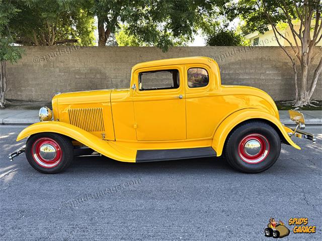 1932 Ford 5-Window Coupe (CC-2079922) for sale in Bakersfield, California