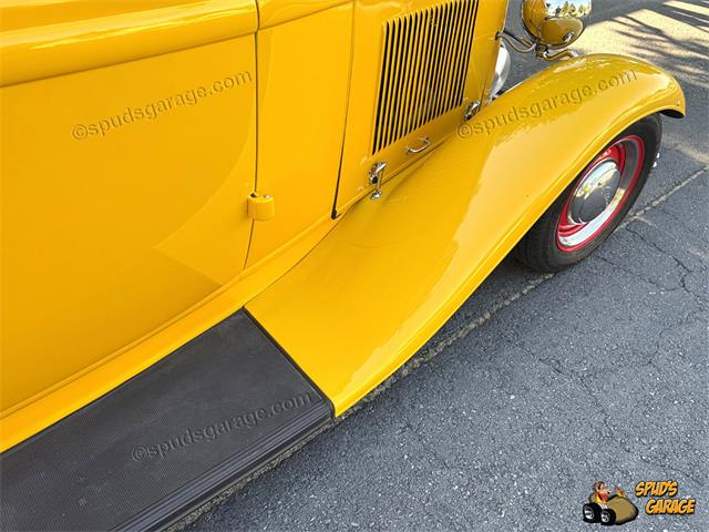 1932 Ford 5-Window Coupe (CC-2079922) for sale in Bakersfield, California