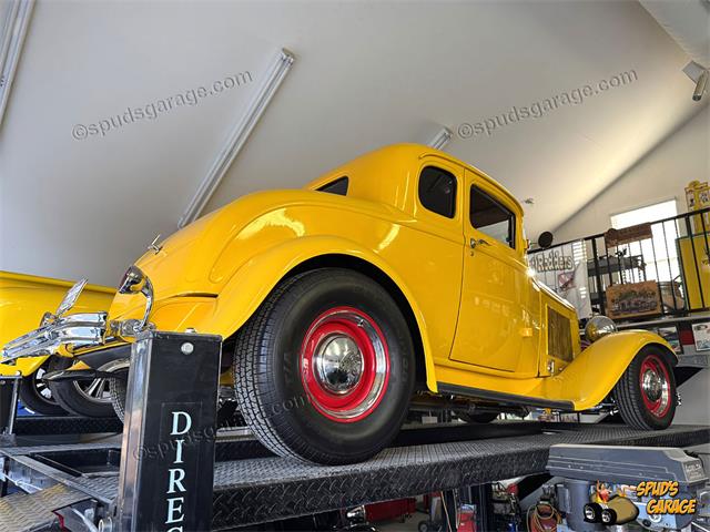 1932 Ford 5-Window Coupe (CC-2079922) for sale in Bakersfield, California