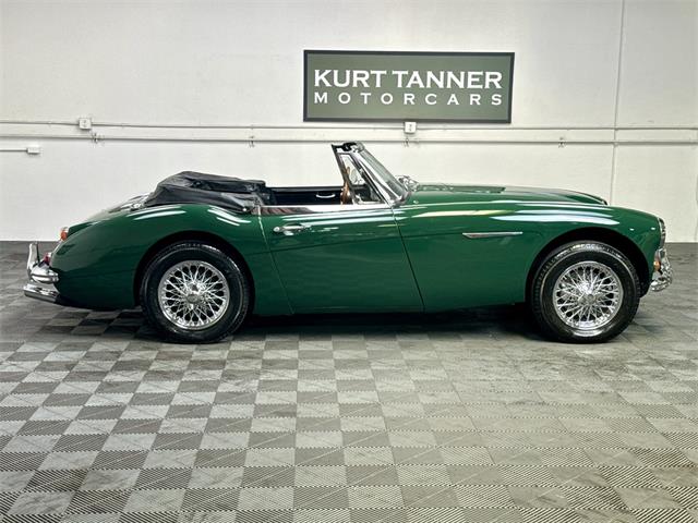 1965 Austin-Healey 3000 Mark III BJ8 (CC-2079942) for sale in Santa Ana, California