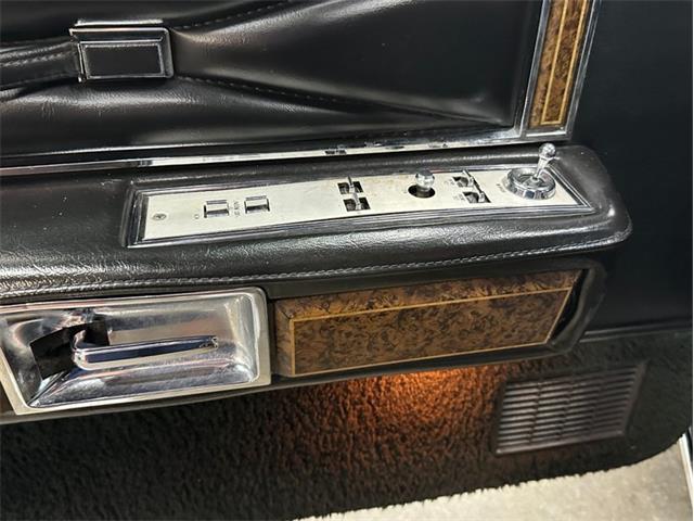 1976 Lincoln Continental (CC-2081005) for sale in West Babylon, New York