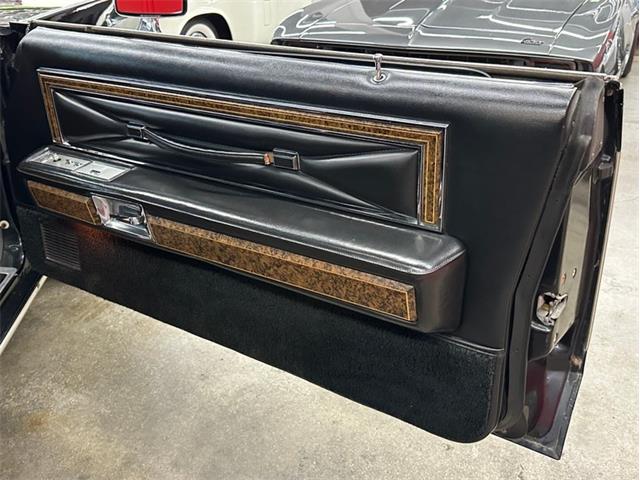1976 Lincoln Continental (CC-2081005) for sale in West Babylon, New York