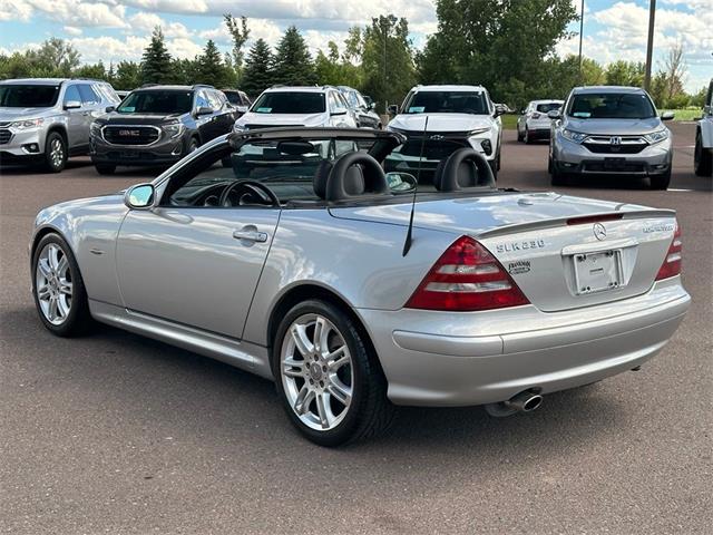 2004 Mercedes-Benz SLK-Class (CC-2081016) for sale in Sioux Falls, South Dakota