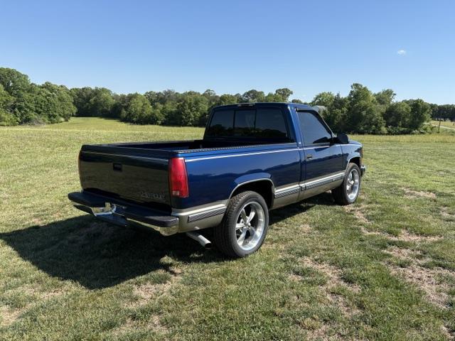 1998 Chevrolet Silverado (CC-2081086) for sale in Mill Hall, Pennsylvania