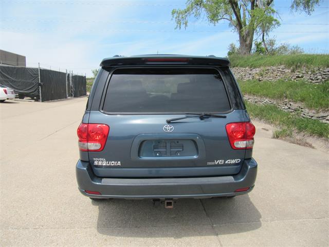 2005 Toyota Sequoia (CC-2081167) for sale in Omaha, Nebraska