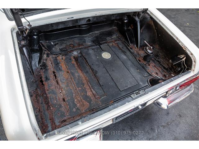1966 Mercedes-Benz 230SL (CC-2081337) for sale in Beverly Hills, California