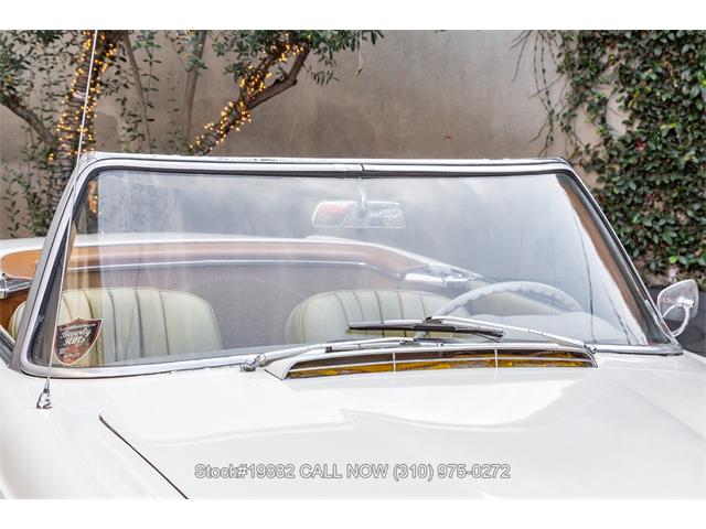 1966 Mercedes-Benz 230SL (CC-2081337) for sale in Beverly Hills, California