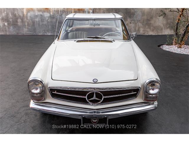 1966 Mercedes-Benz 230SL (CC-2081337) for sale in Beverly Hills, California