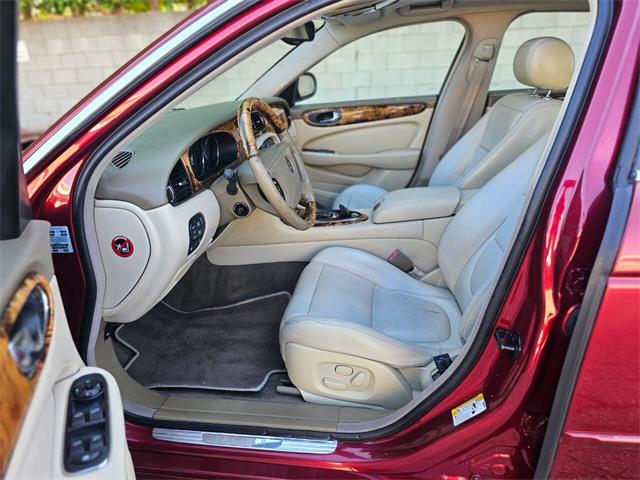 2004 Jaguar XJ (CC-2080139) for sale in Woodland Hills, California