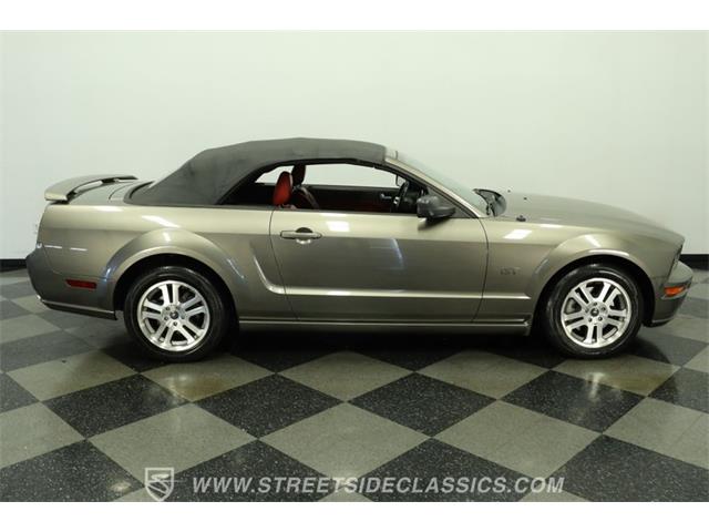 2005 Ford Mustang (CC-2081401) for sale in Lutz, Florida