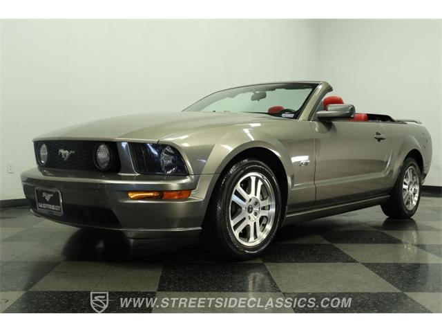 2005 Ford Mustang (CC-2081401) for sale in Lutz, Florida