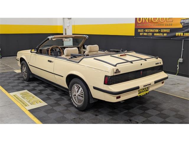 1987 Pontiac Sunbird (CC-2081444) for sale in Mankato, Minnesota