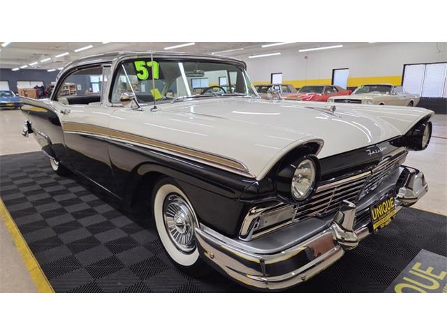 1957 Ford Fairlane 500 (CC-2081454) for sale in Mankato, Minnesota