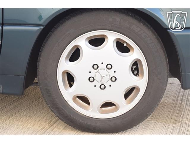 1994 Mercedes-Benz SL380 (CC-2081458) for sale in Houston, Texas