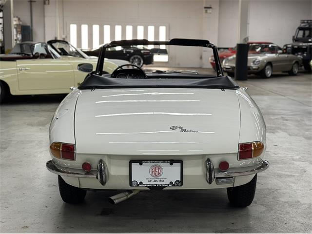 1967 Alfa Romeo Spider Duetto (CC-2080171) for sale in Huntington Station, New York
