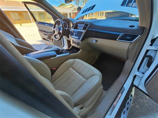 2015 Mercedes-Benz GL-Class (CC-2081780) for sale in Woodland Hills, California