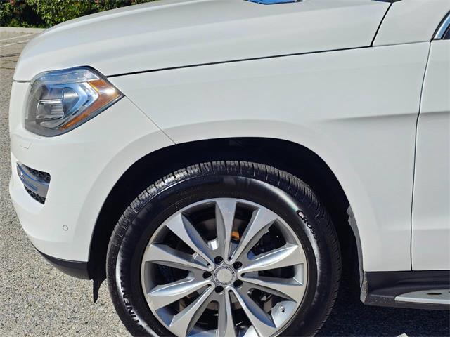 2015 Mercedes-Benz GL-Class (CC-2081780) for sale in Woodland Hills, California