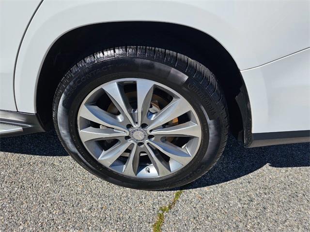 2015 Mercedes-Benz GL-Class (CC-2081780) for sale in Woodland Hills, California