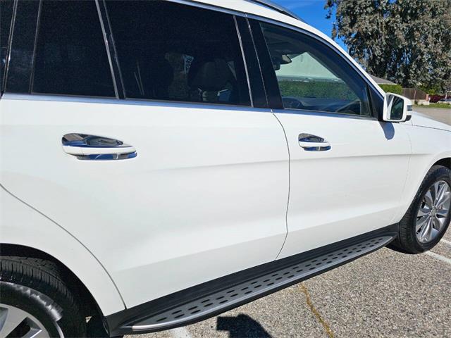 2015 Mercedes-Benz GL-Class (CC-2081780) for sale in Woodland Hills, California