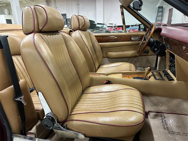 1985 Aston Martin V8 Volante (CC-2081782) for sale in Huntington Station, New York