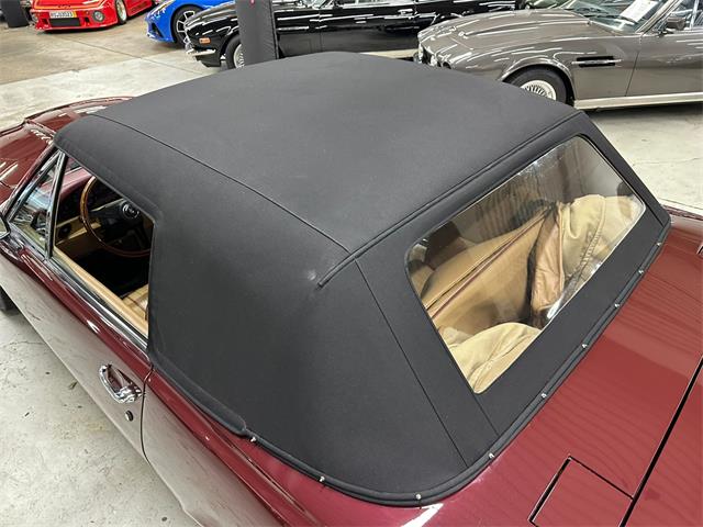1985 Aston Martin V8 Volante (CC-2081782) for sale in Huntington Station, New York