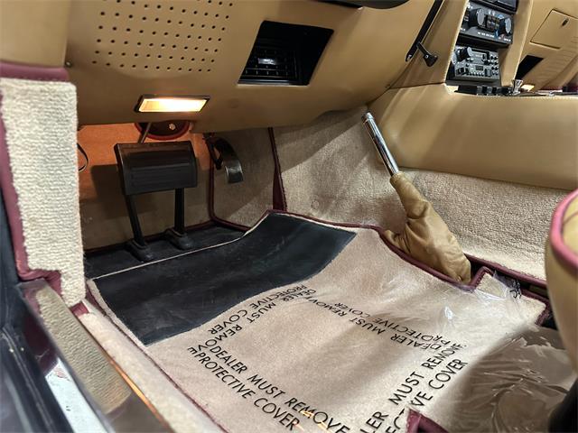 1985 Aston Martin V8 Volante (CC-2081782) for sale in Huntington Station, New York
