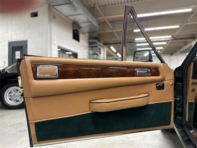 1989 Aston Martin V8 Volante (CC-2081785) for sale in Huntington Station, New York