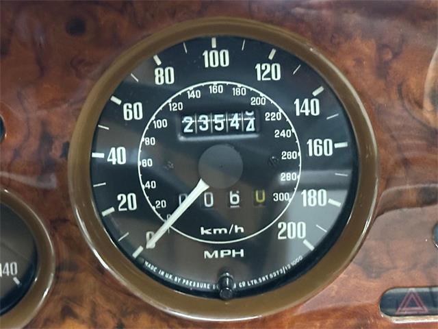 1989 Aston Martin V8 Volante (CC-2081785) for sale in Huntington Station, New York
