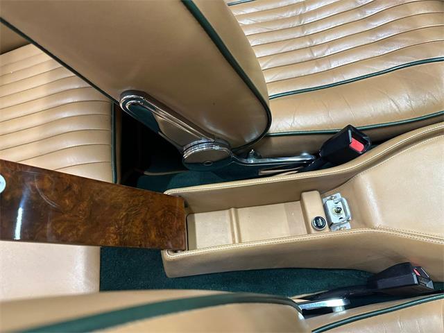 1989 Aston Martin V8 Volante (CC-2081785) for sale in Huntington Station, New York