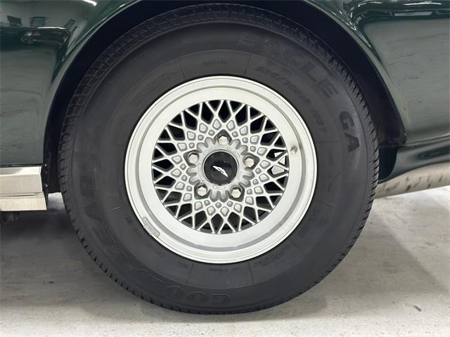 1989 Aston Martin V8 Volante (CC-2081785) for sale in Huntington Station, New York