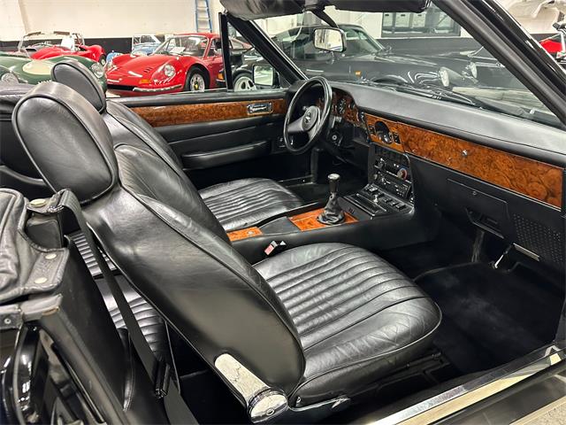 1986 Aston Martin V8 Volante (CC-2081790) for sale in Huntington Station, New York