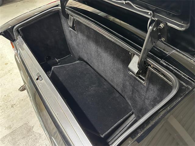 1986 Aston Martin V8 Volante (CC-2081790) for sale in Huntington Station, New York
