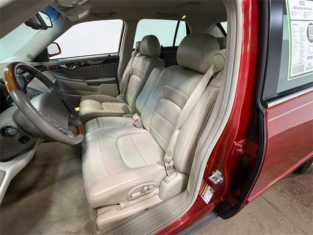2005 Cadillac DeVille (CC-2081807) for sale in Sioux Falls, South Dakota