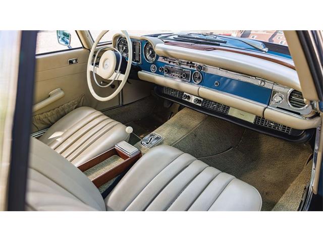 1971 Mercedes-Benz 280 SL Pagoda (CC-2081854) for sale in Carmel, California