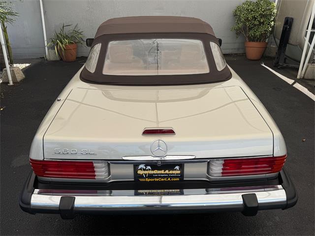 1988 Mercedes-Benz 560 (CC-2080192) for sale in Los Angeles, California