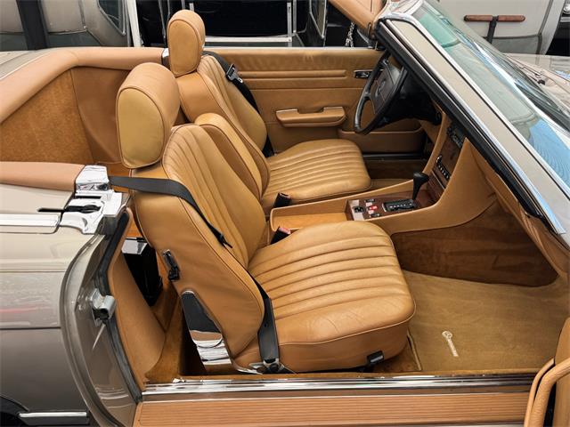 1988 Mercedes-Benz 560 (CC-2080192) for sale in Los Angeles, California
