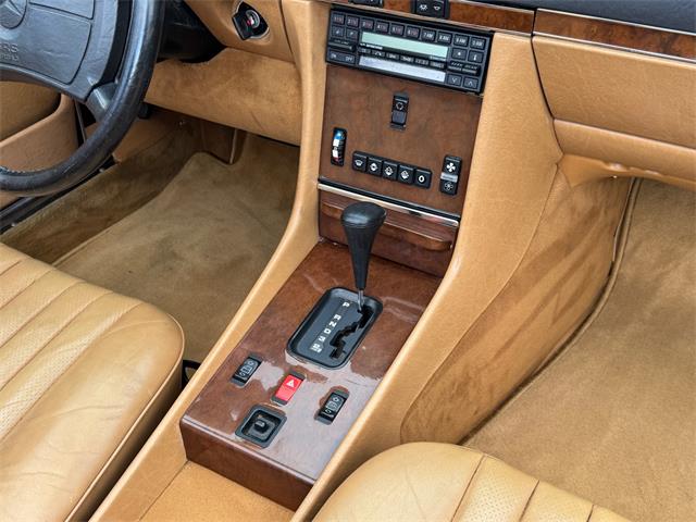 1988 Mercedes-Benz 560 (CC-2080192) for sale in Los Angeles, California