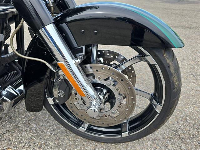 2011 Harley-Davidson CVO Street Glide (CC-2081928) for sale in Ross, Ohio