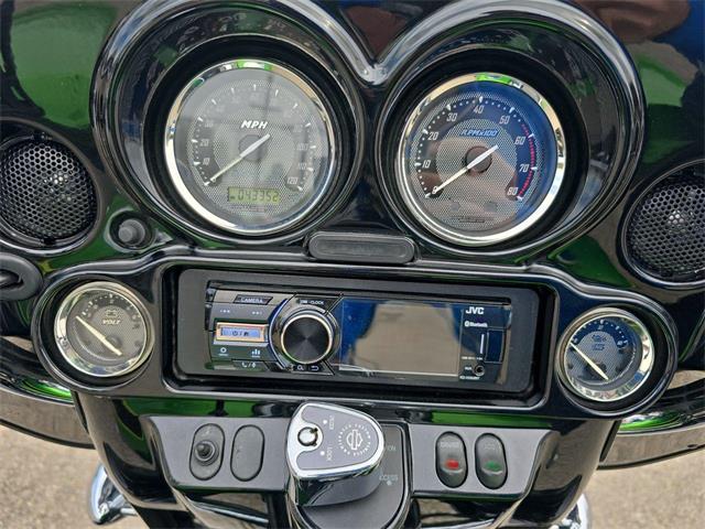 2011 Harley-Davidson CVO Street Glide (CC-2081928) for sale in Ross, Ohio