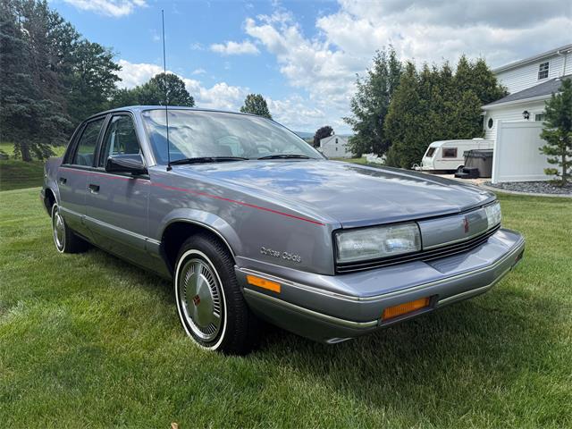 1991 Oldsmobile Cutlass Calais (CC-2082086) for sale in Latrobe, Pennsylvania