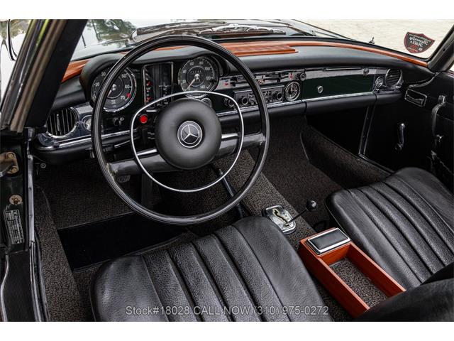 1968 Mercedes-Benz 280SL (CC-2082125) for sale in Beverly Hills, California