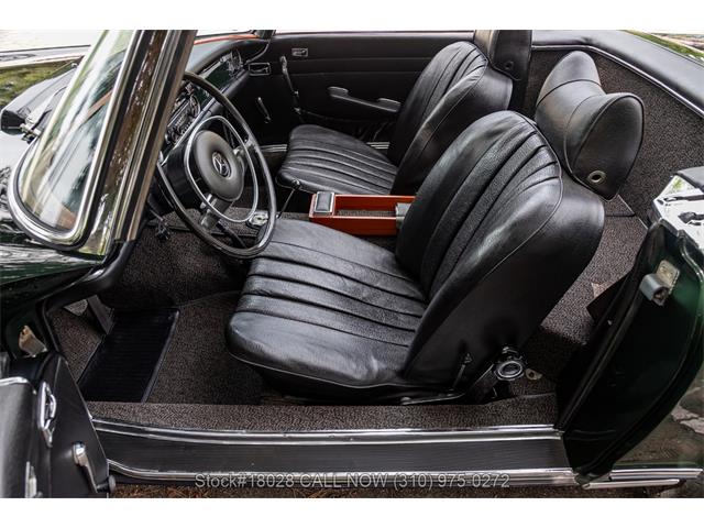 1968 Mercedes-Benz 280SL (CC-2082125) for sale in Beverly Hills, California