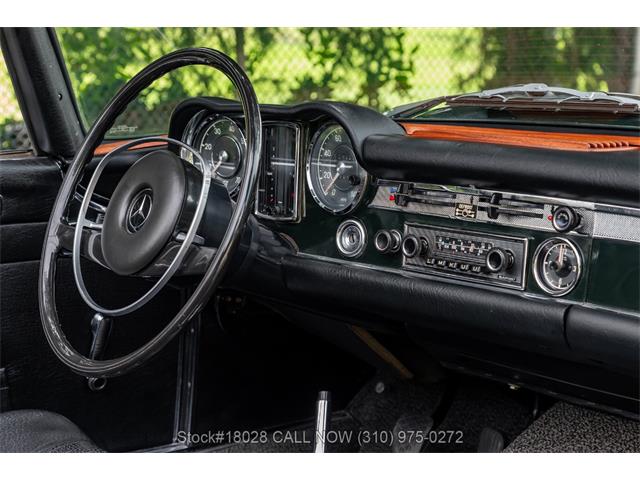 1968 Mercedes-Benz 280SL (CC-2082125) for sale in Beverly Hills, California
